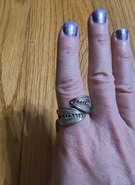Vintage Sarah Coventry adjustable ring
